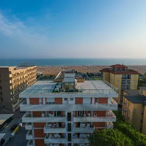 Silente L Apartment